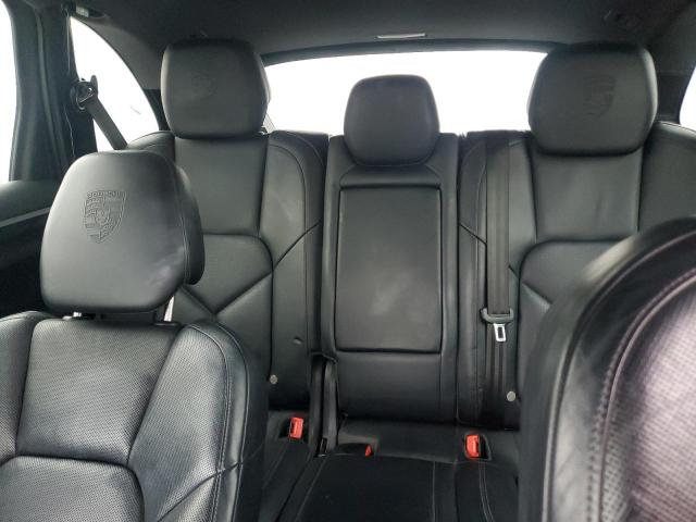 Photo 10 from auction – 2014 PORSCHE CAYENNE with VIN WP1AA2A21ELA94004