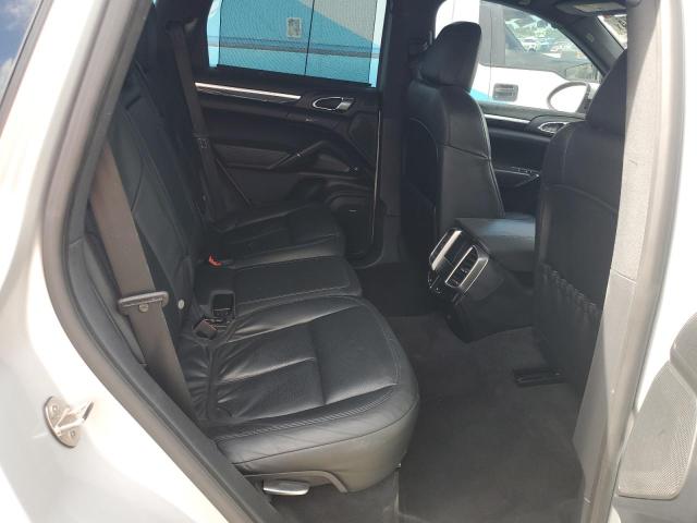 Photo 10 from auction – 2013 PORSCHE CAYENNE with VIN WP1AF2A27DLA28072