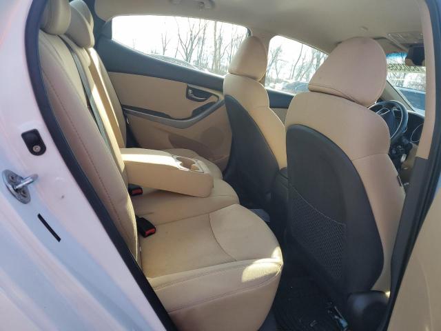 Photo 10 from auction – 2012 HYUNDAI ELANTRA GL with VIN 5NPDH4AE5CH097988