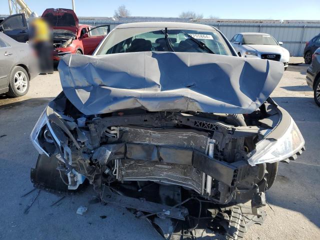 Photo 5 from auction – 2019 HYUNDAI ELANTRA SE with VIN 5NPD74LF3KH453538