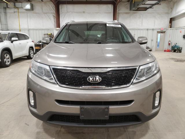 Photo 5 from auction – 2015 KIA SORENTO LX with VIN 5XYKT3A62FG620615