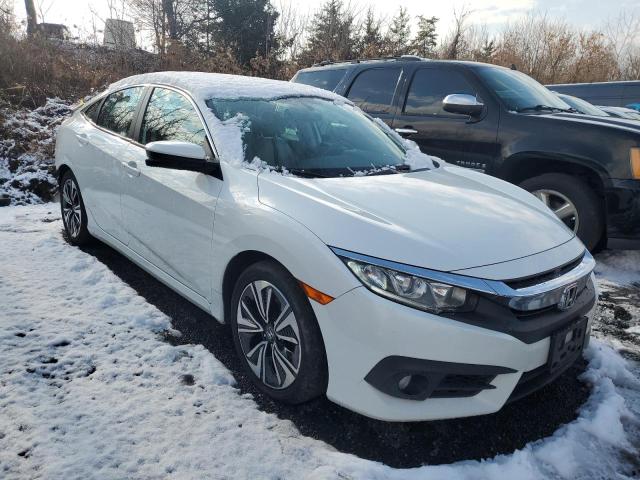 Photo 4 from auction – 2017 HONDA CIVIC EXL with VIN 19XFC1F71HE212856