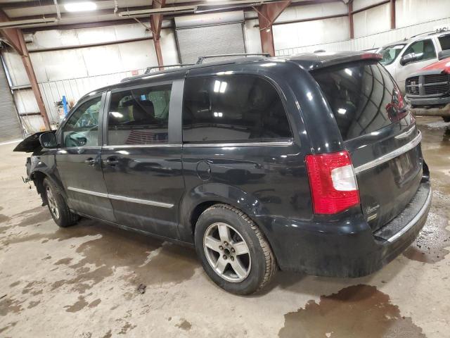 Photo 2 from auction – 2013 CHRYSLER TOWN & COU with VIN 2C4RC1BG6DR805012