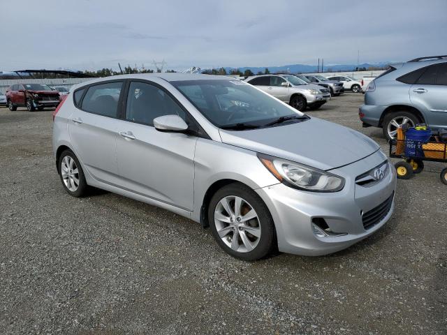 Photo 4 from auction – 2013 HYUNDAI ACCENT GLS with VIN KMHCU5AE2DU079481