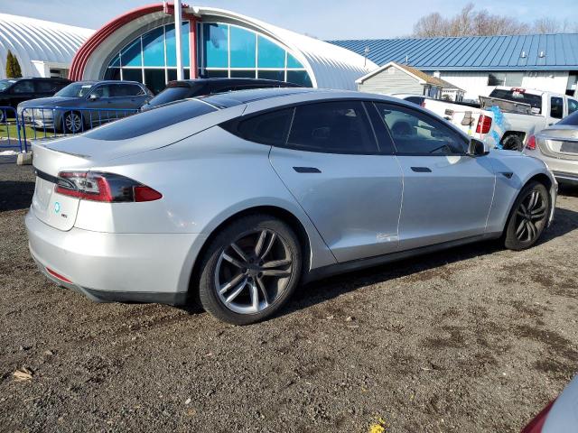 Photo 3 from auction – 2013 TESLA MODEL S with VIN 5YJSA1DN9DFP20292