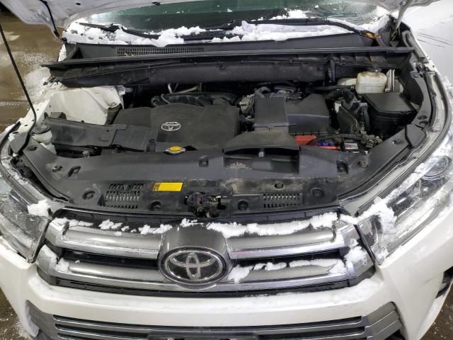 Photo 12 from auction – 2017 TOYOTA HIGHLANDER with VIN 5TDDZRFH9HS418915