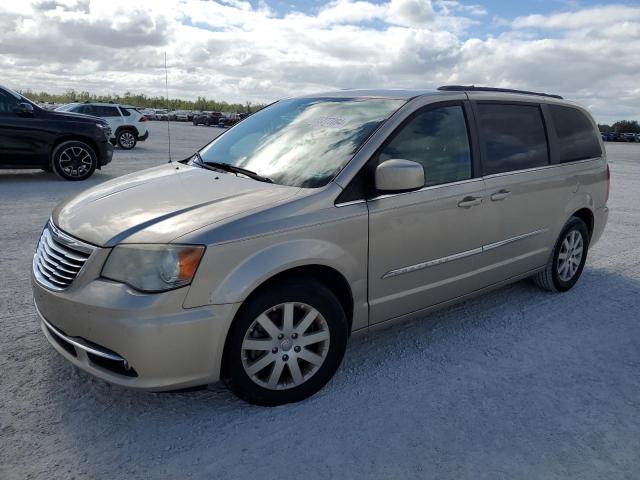 CHRYSLER TOWN & COU 2013 with VIN 2C4RC1BG3DR715963 - Photo from auction