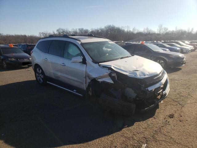 Photo 4 from auction – 2012 CHEVROLET TRAVERSE L with VIN 1GNKVLED6CJ384301