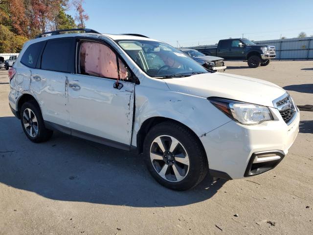 Photo 4 from auction – 2018 SUBARU FORESTER 2 with VIN JF2SJAGC9JH561989