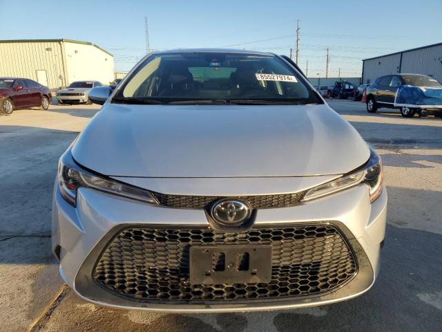 Photo 5 from auction – 2022 TOYOTA COROLLA LE with VIN JTDEPMAE9NJ202050