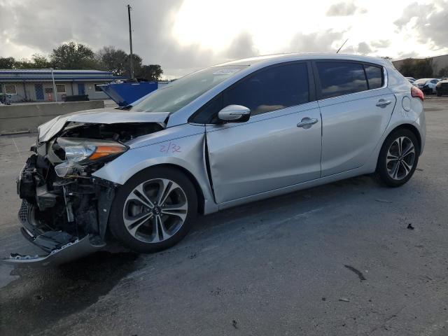 Zdjęcie 1 z aukcji – 2016 KIA FORTE EX z VIN KNAFX5A87G5505602