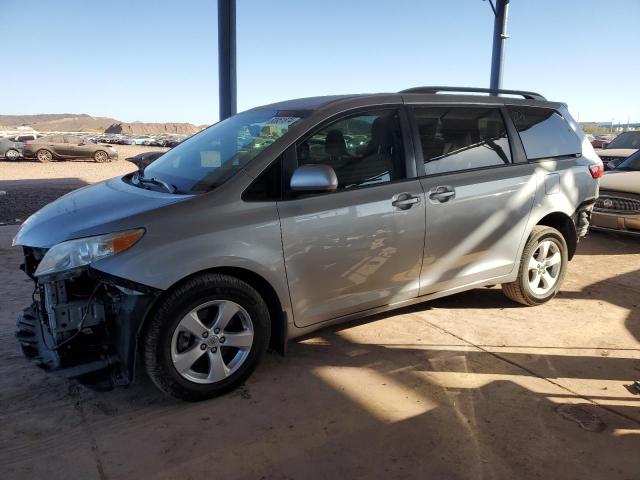 TOYOTA SIENNA LE 2016 with VIN 5TDKK3DC2GS733697 - Photo from auction