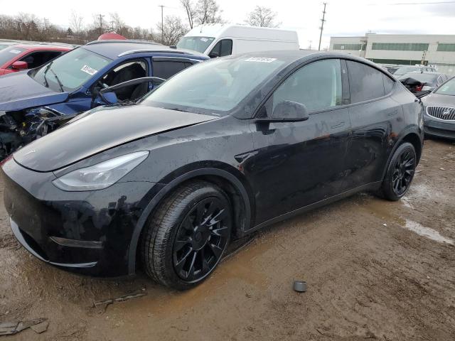 TESLA MODEL Y 2024 with VIN 7SAYGDED2RF006210 - Photo from auction
