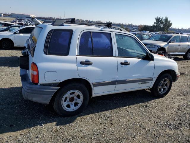 Photo 3 from auction – 1999 CHEVROLET TRACKER with VIN 2CNBJ13C0X6911914
