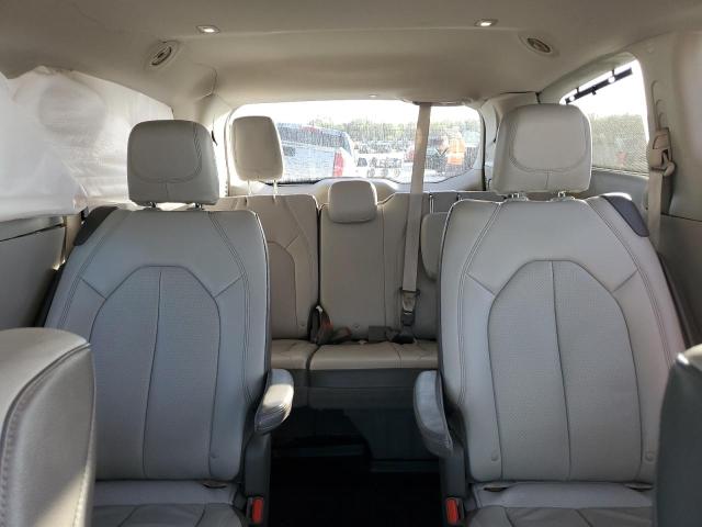 Photo 10 from auction – 2017 CHRYSLER PACIFICA T with VIN 2C4RC1EGXHR669324