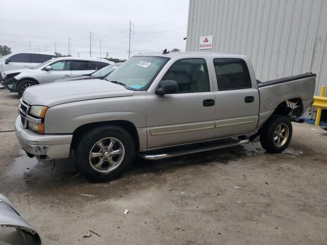 CHEVROLET SILVERADO 2006 with VIN 2GCEC13T261146342 - Photo from auction