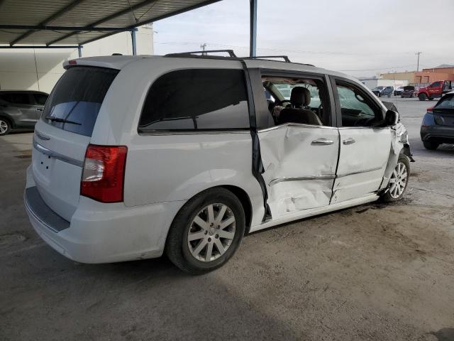 Photo 3 from auction – 2015 CHRYSLER TOWN & COU with VIN 2C4RC1BG9FR554053