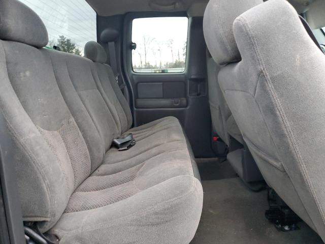 Photo 10 from auction – 2004 CHEVROLET SILVERADO with VIN 2GCEC19T341210568
