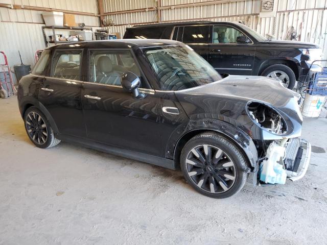 Photo 4 from auction – 2017 MINI COOPER with VIN WMWXU1C55H2E18103