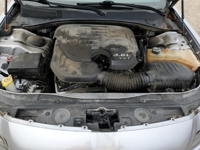 Photo 11 from auction – 2018 CHRYSLER 300 S with VIN 2C3CCABG8JH264010