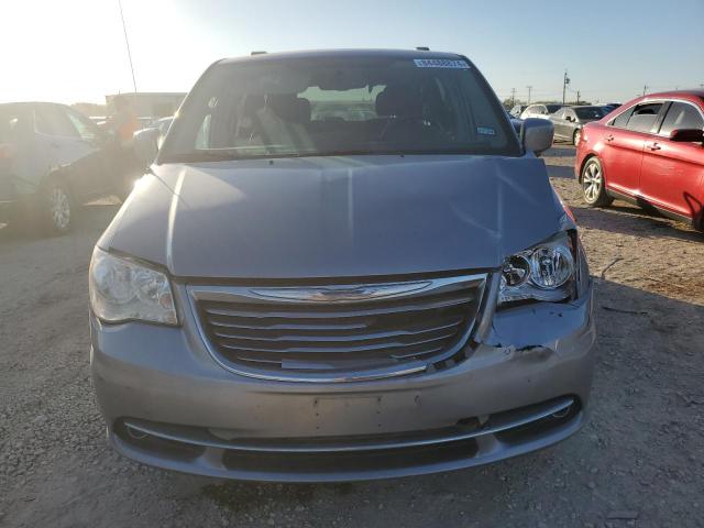 Photo 5 from auction – 2015 CHRYSLER TOWN & COU with VIN 2C4RC1BG2FR551981