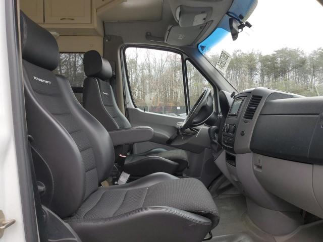 Photo 5 from auction – 2007 FREIGHTLINER SPRINTER 2 with VIN WDYPE845575224385