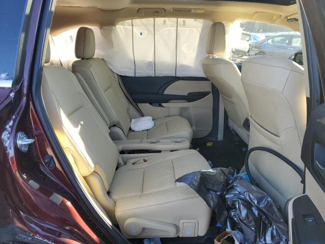 Photo 11 from auction – 2019 TOYOTA HIGHLANDER with VIN 5TDDZRFHXKS999610
