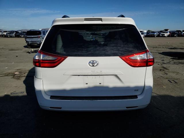 Photo 6 from auction – 2017 TOYOTA SIENNA LE with VIN 5TDKZ3DC7HS785842