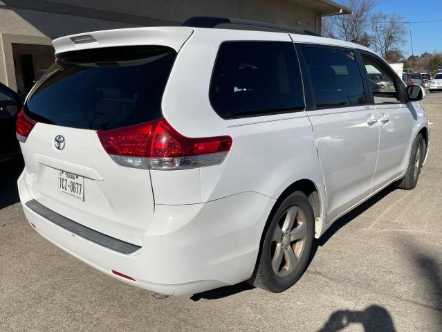Photo 4 from auction – 2011 TOYOTA SIENNA LE with VIN 5TDKK3DC3BS142156