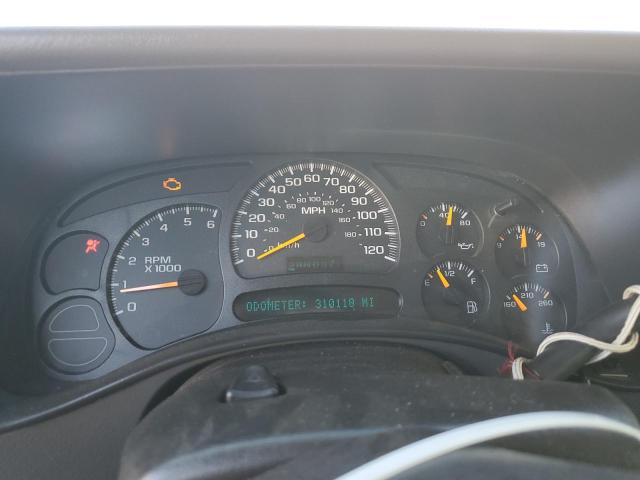 Photo 9 from auction – 2005 CHEVROLET SILVERADO with VIN 2GCEC19V951108291