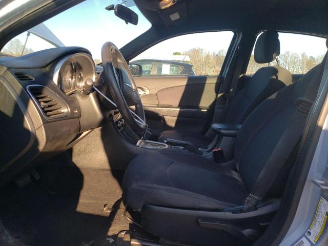 Фото 7 с аукциона – 2012 CHRYSLER 200 LX с VIN 1C3CCBAB1CN245062