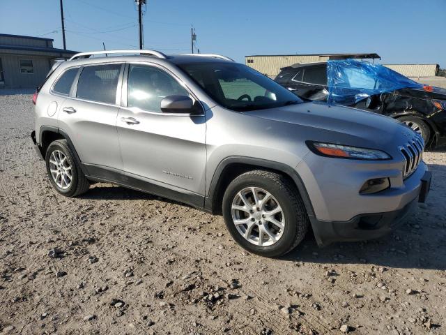 Photo 4 from auction – 2016 JEEP CHEROKEE L with VIN 1C4PJLCB7GW230779