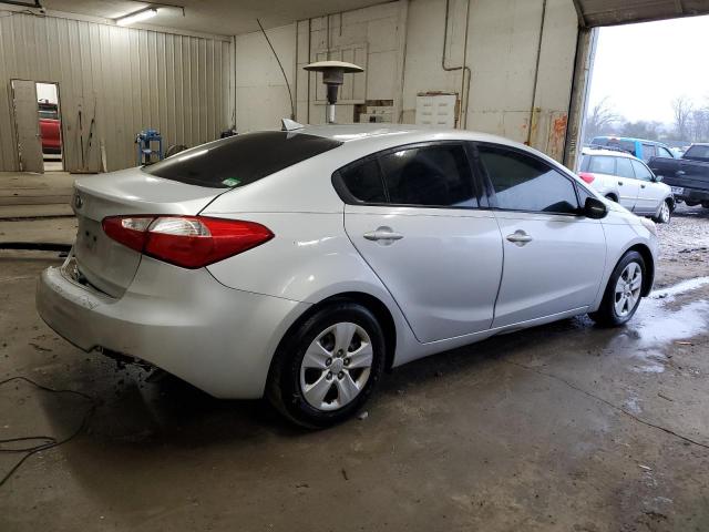 Photo 3 from auction – 2016 KIA FORTE LX with VIN KNAFK4A62G5601905