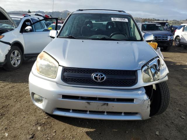 Снимка 5 от търг – 2004 TOYOTA RAV4 с VIN JTEGD20V940040430