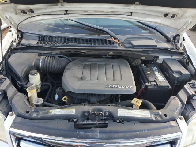 Photo 12 from auction – 2011 CHRYSLER TOWN & COU with VIN 2A4RR5DG9BR704587