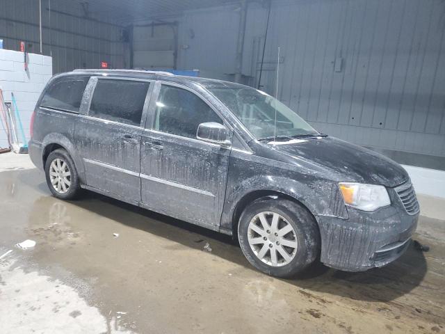 Photo 4 from auction – 2016 CHRYSLER TOWN & COU with VIN 2C4RC1BG5GR280917