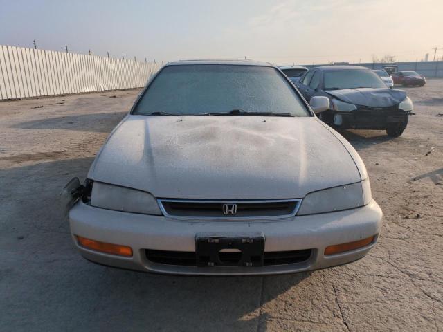Photo 5 from auction – 1996 HONDA ACCORD EX with VIN 1HGCD555XTA167694