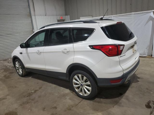 Photo 2 from auction – 2019 FORD ESCAPE SEL with VIN 1FMCU0HD7KUC02530