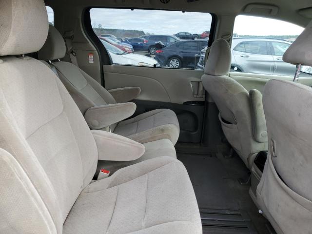 Photo 11 from auction – 2015 TOYOTA SIENNA LE with VIN 5TDKK3DC2FS527455