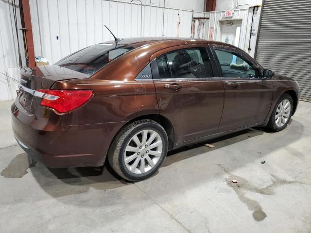 Photo 3 from auction – 2012 CHRYSLER 200 TOURIN with VIN 1C3CCBBB0CN175777