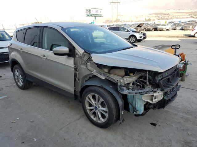 Photo 4 from auction – 2017 FORD ESCAPE SE with VIN 1FMCU9GD5HUD73467
