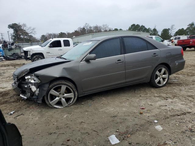 TOYOTA CAMRY LE 2004 with VIN 4T1BE32K04U892402 - Photo from auction
