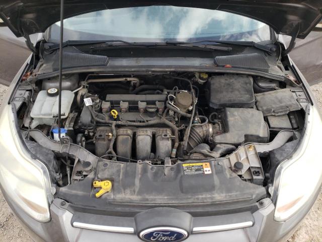 Photo 11 from auction – 2014 FORD FOCUS SE with VIN 1FADP3F22EL137928