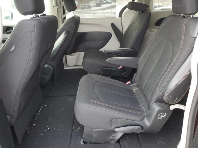 Photo 11 from auction – 2017 CHRYSLER PACIFICA T with VIN 2C4RC1BG0HR844913