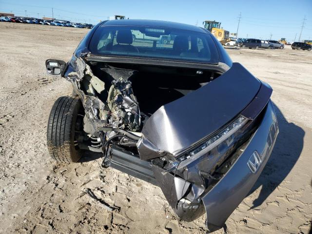 Photo 6 from auction – 2017 HONDA CIVIC LX with VIN 2HGFC4B07HH300844