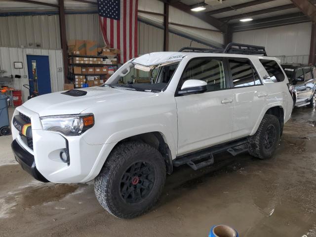 TOYOTA 4RUNNER SR 2022 with VIN JTELU5JR0N6076751 - Photo from auction