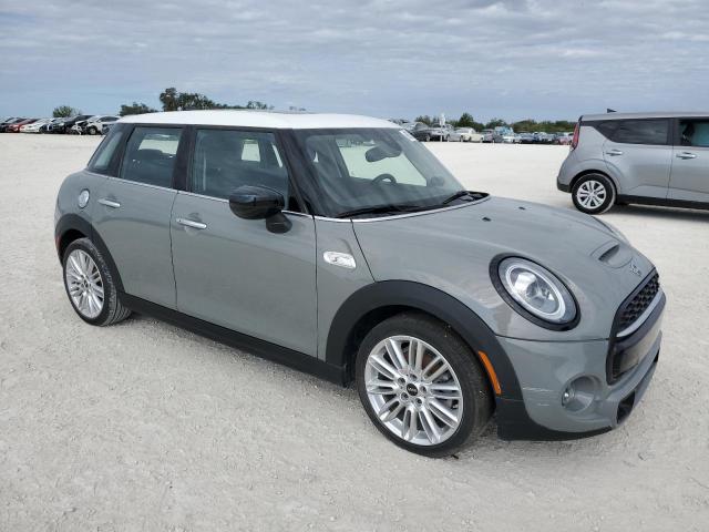 Photo 4 from auction – 2021 MINI COOPER S with VIN WMWXU9C08M2N81063