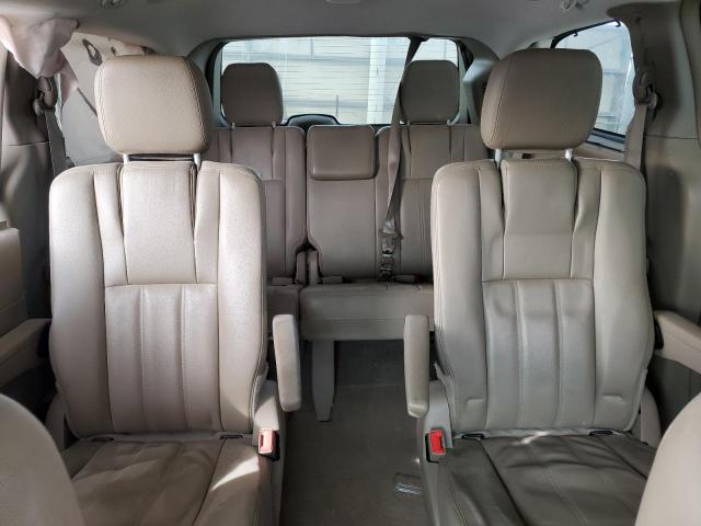 Photo 10 from auction – 2015 CHRYSLER TOWN & COU with VIN 2C4RC1BG9FR554053