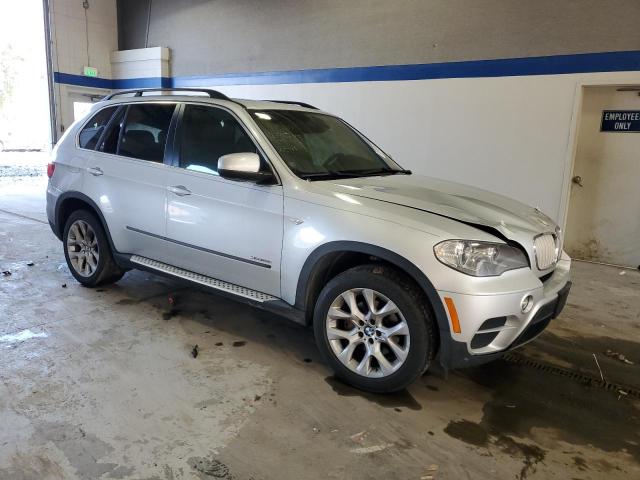 Photo 4 from auction – 2013 BMW X5 XDRIVE3 with VIN 5UXZV4C53D0E03050