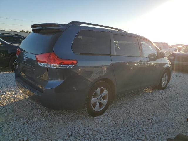 Photo 3 from auction – 2013 TOYOTA SIENNA LE with VIN 5TDKK3DC9DS359021